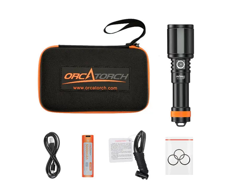 OrcaTorch D720 Long Beam Dive Light