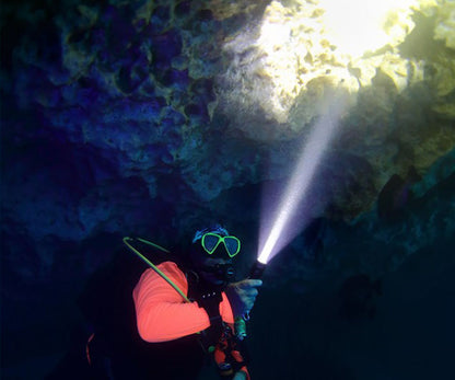 Orcatorch D530 Dive Lamp