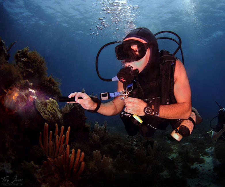 Orcatorch D520 Dive Lamp